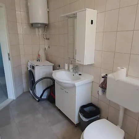 アパート Divine Metkovic72m2 Metković